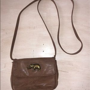 Gameday purse with elephant